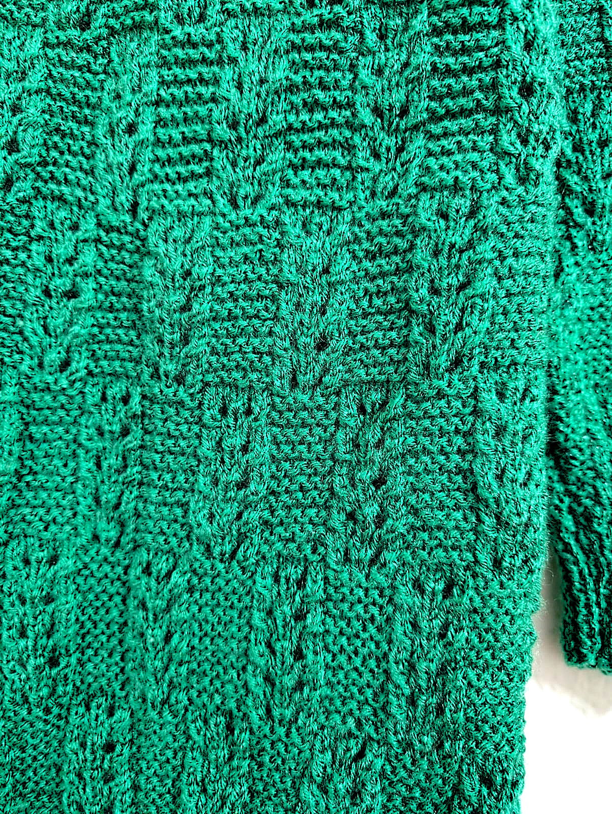 Emerald Green Button-Up Knit Cardigan